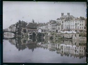 Image représentant France, Verdun, Les bords de la Meuse pris du Pont du Théâtre vers l'Amont