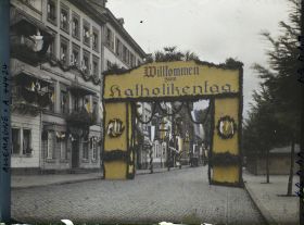 Image représentant Allemagne, Coblence, Décoration sur les quais (Congrès Catholique)