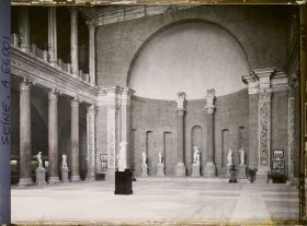 Image représentant L'Exposition Coloniale Internationale de 1931, la grande salle du pavillon de l'Italie