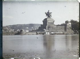Image représentant Allemagne, Coblence, Statue Guillaume Ier au conflluent du Rhin et de la Moselle