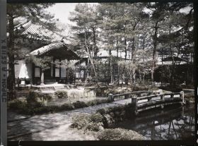 Image représentant Temple Hônen-in : Jardin et bâtiments