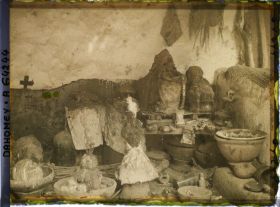 Image représentant Autels chez le féticheur du Serpent