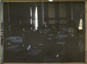 Image représentant Turquie, Angora, Ministres en Conseil