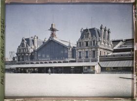Image représentant France, Arras, La gare remise à neuf