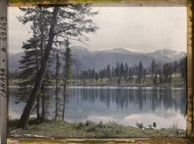 Image représentant Canada, Jasper-Parc, Le Lac et montagnes vers NE