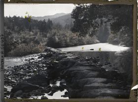 Image représentant L'Isuzugawa, rivière sacrée du sanctuaire d'Ise
