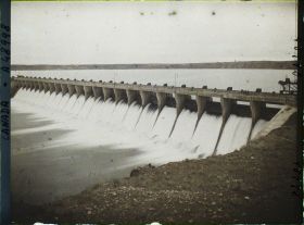 Image représentant Canada, Bassano, Barrage de la Bosse - Ensemble du Barrage plus gros