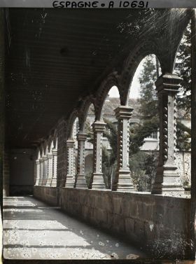 Image représentant Espagne, Avila, Le Cloître de S. Tomas en granite