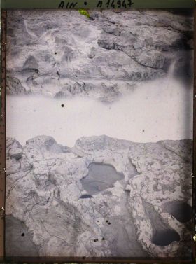 Image représentant Marmites d'érosion au lieu-dit du Pont des Oules