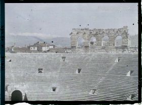 Image représentant Vue intérieure des arènes