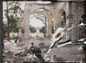 Image représentant Ruines du tombeau de Sidi Abou Ishak