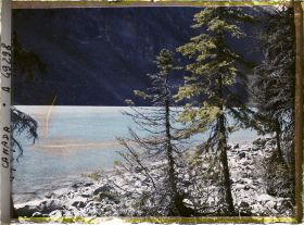 Image représentant Canada, Lac Louise, Effet de lumière sur le Lac