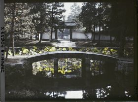 Image représentant Nanzen-ji : pont et porte à l'entrée du temple