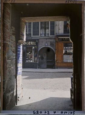Image représentant L'entrée de l'impasse Saint-Denis, face au 146 rue Saint-Denis