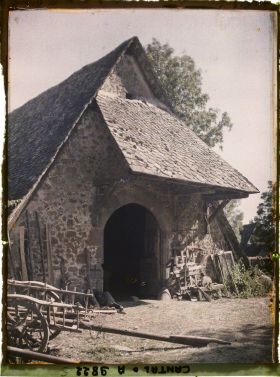 Image représentant La grange au foin du manoir dit château de Cabanes