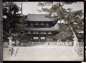 Image représentant Temple Hôryû-ji : la Chûmon (Porte du Milieu)