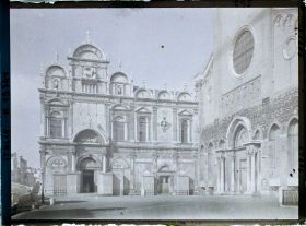 Image représentant Façade de l'Hôpital Civil et basilique San Zanipolo