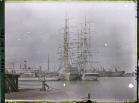 Image représentant France, Dunkerque, Une vue sur les Bassins Freyeniet
