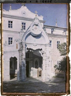 Image représentant Mont Athos, L'entrée de St André de Sarail