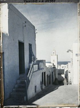 Image représentant La rue Souk-el-Caïd dans la médina