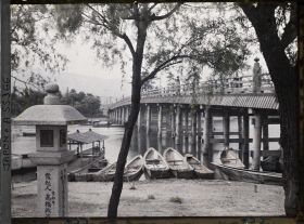 Image représentant La grande section du double pont Karahashi sur la Setagawa
