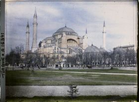 Image représentant Aya Sophia Camii ("mosquée Sainte-Sophie")