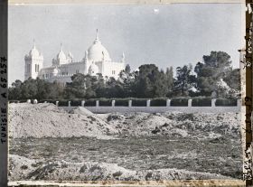 Image représentant La cathédrale Saint-Louis sur la colline Saint-Louis
