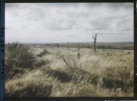 Image représentant France, Vienne le Château , Vue du même terrain prise du même point directn N.
