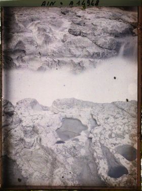 Image représentant Marmites d'érosion au lieu-dit du Pont des Oules