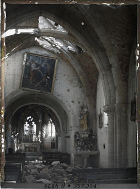 Image représentant Intérieur de l'église