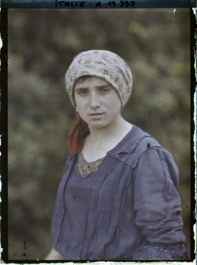 Image représentant Jeune femme italienne