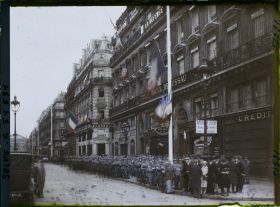 Image représentant Décorations avenue de l'Opéra pour le 9ème congrès de la Légion Américaine (American Legion)
