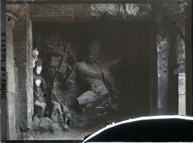 Image représentant Sculpture en haut-relief : danse de Shiva