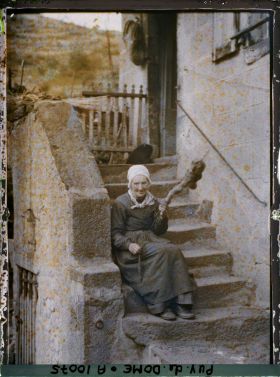 Image représentant Femme à la quenouille