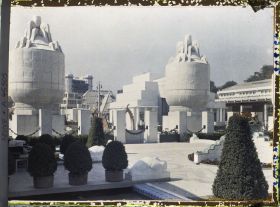 Image représentant L'Exposition des arts décoratifs, Pavillon de la Manufacture Nationale de Sèvres