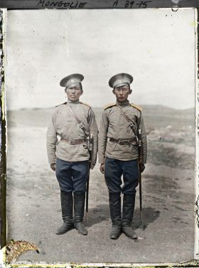 Image représentant Deux soldats cosaques