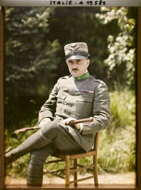 Image représentant Un colonel Italien
