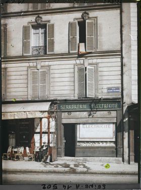 Image représentant Plaque "rue Pierre-Charron", actuellement n°9 rue Pierre-Ier-de-Serbie