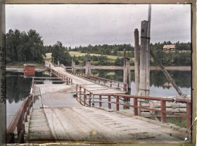 Image représentant Le pont flottant sur l'Österdalälven