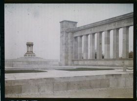 Image représentant Meuse, Varenne en Argonne, Monument aux morts