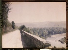 Image représentant France, Capdenac (Lot), Route de Capdenac à Figeac vue prise au Kilomètre un de Capdenac
