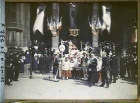 Image représentant Célébration de la fête Jeanne d'Arc à l'église Saint-Augustin par monseigneur Dubois, archevêque de Paris