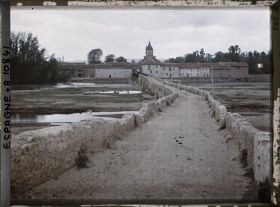 Image représentant Espagne, de Léon à Astorga, Vue prise du milieu du Pont de l'Orbigo