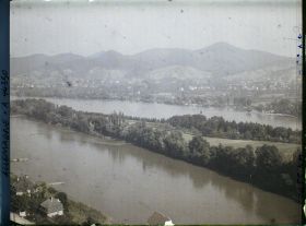 Image représentant Allemagne, Rolanseck,L'Ile de Nonnenwerth et les 7 Montagnes