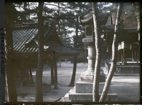 Image représentant Sanctuaire Yasaka-jinja : la fontaine aux ablutions