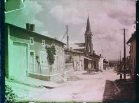 Image représentant France, Woinville, Grande Rue vers l'Eglise