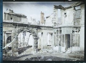 Image représentant France, Reims, Intérieur d'Hotel Rue Eug Desteuque