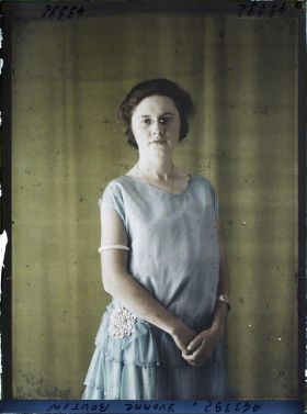 Image représentant Mademoiselle Yvonne Boutin