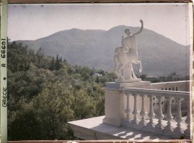 Image représentant L'Achilleion - La villa, un coin de la Terrasse