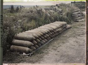 Image représentant France, Curlu, Gros obus Allemands recueillis à Curlu